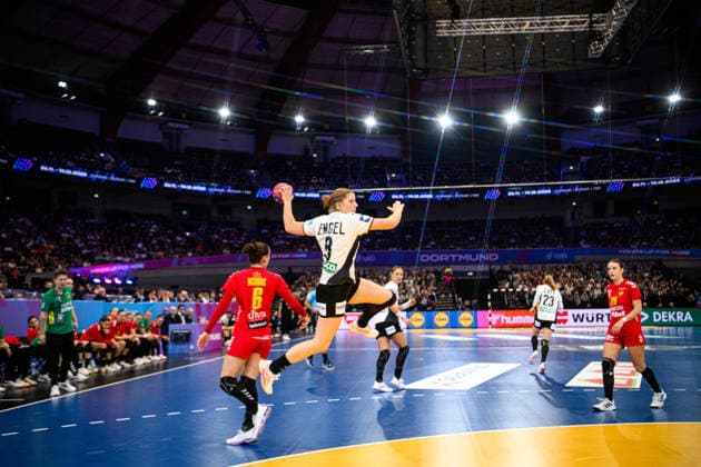 DORTMUND, GERMANY - 4 DECEMBER, 2025: Lisa Antl - Women s Handball World Championship, WM, Weltmeisterschaft 2025 Montenegro vs Germany at Westfallenhalle.  Copyright: xVitaliixKliuievx