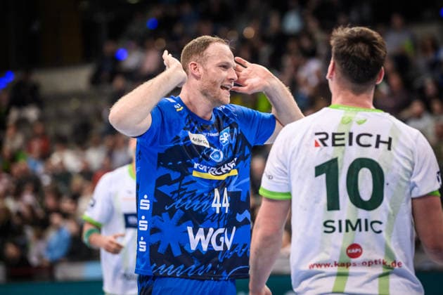 Lenny Rubin TVB Stuttgart, 44 visibly dissatisfied with referees decision GER, TVB 1898 Stuttgart HSG Wetzlar, DAIKIN HBL, Handball, Bundesliga, Matchday 11, Season 2025 2026, 04 12 2025 GER, TVB 1898 Stuttgart HSG Wetzlar, DAIKIN HBL, Handball, Bundesliga, Matchday 11, Season 2025 2026, 04 12 2025 Stuttgart Copyright: xSandyxDinkelackerx EP_SDR