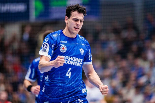 Samuel Zehnder TBV Lemgo Lippe, 04 cheers after scoring goal GER, TBV Lemgo Lippe vs SG Flensburg Handewitt, Handball, 1 Bundesliga, Matchday 15, Season 2025 2026, 04 12 2025 GER, TBV Lemgo Lippe vs SG Flensburg Handewitt, Handball, 1 Bundesliga, Matchday 15, Season 2025 2026, 04 12 2025 Lemgo Copyright: xEibner-Pressefoto JanxRollingerx EP_JSK