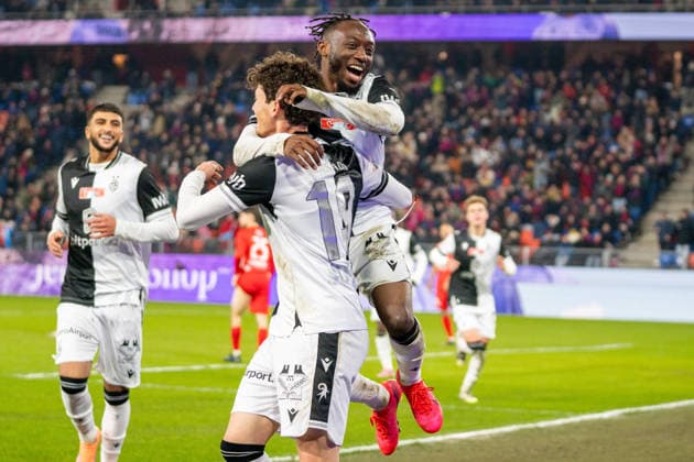 04 12 2025, Basel, St Jakob Park, Swiss Cup FC Grand Saconnex FC Basel, Basel St Jakob Park Basel Switzerland Copyright: xJustPictures.ch PascalxvonxBürenx jp-en-PaVoB-_PVB4825-1