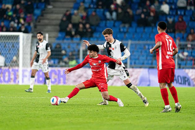 Andrej Bacanin (14 FC Basel 1893), right, and Amin Hajoubi (34 FC Grand-Saconnex), left, in action during the Swiss Cup Round of 16 match between FC Grand-Saconnex and FC Basel 1893 at St. Jakob-Park, Basel, Switzerland. Copyright: xPriscilaxBütlerx xSPPx Sportspressphoto_SPR69796