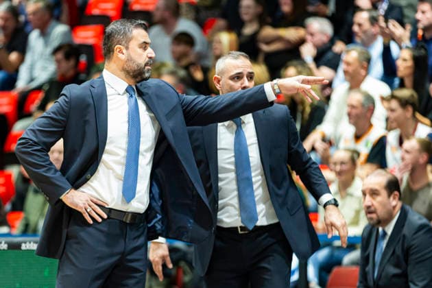 04 12 2025, xomx, Basketball EuroCup, Niners Chemnitz Turk Telekom v l ERDEM CAN Turk Telekom Ankara Head Coach Chemnitz