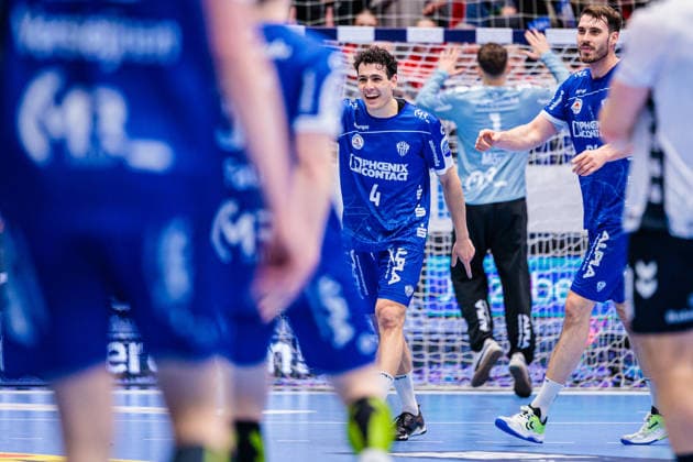 Samuel Zehnder TBV Lemgo Lippe, 04 rejoices after 34 33 victory GER, TBV Lemgo Lippe vs SG Flensburg Handewitt, Handball, 1 Bundesliga, 15 Matchday, Season 2025 2026, 04 12 2025 GER, TBV Lemgo Lippe vs SG Flensburg Handewitt, Handball, 1 Bundesliga, 15 Matchday, Season 2025 2026, 04 12 2025 Lemgo Copyright: xEibner-Pressefoto JanxRollingerx EP_JSK