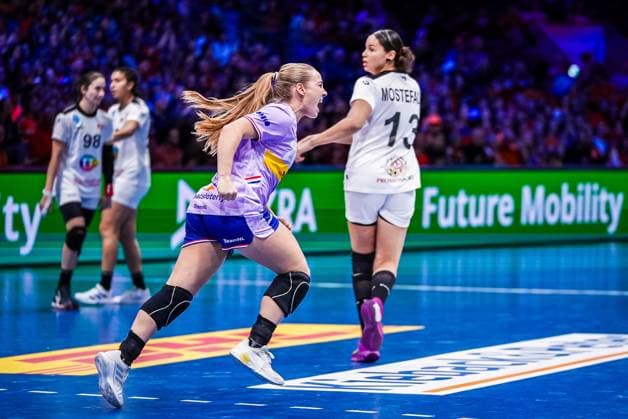 ROTTERDAM , 04-12-2025 , Rotterdam Ahoy , Womens World Championship, WM, Weltmeisterschaft Handball 2025 , match between Netherlands and Tunisia , picture shows Netherlands player Zoe Sprengers Netherlands - Tunisia (women)  x32344041x Copyright:
