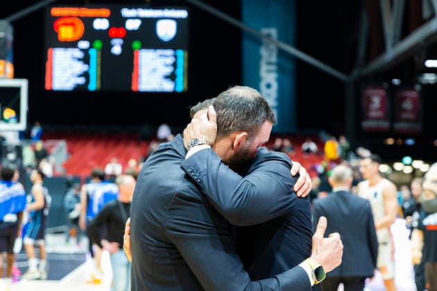 04 12 2025, xomx, Basketball EuroCup, Niners Chemnitz Turk Telekom v l Final score 63 87 Cheers for the guests ERDEM CAN Turk Telekom Ankara Head Coach Chemnitz