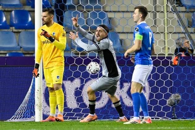 KRC Genk v RSC Anderlecht - Belgian Croky Cup GENK, BELGIUM - DECEMBER 04 : Bertaccini Adriano forward of RSC Anderlecht during the Belgian Croky Cup round of 16 match between KRC Genk and RSC Anderlecht on December 4, 2025 in Genk, Belgium, 04 12 2025 Genk Belgium  Copyright: xDhax