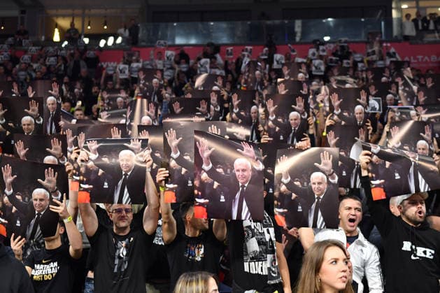 Sport Bilder des Tages PARTIZAN vs BAYERN MUNCHEN SUPPORTERS basketball Partizan vs Bayern Munchen Euroleague, Beogradska arena, Belgrade 04.12.2025 Foto: BASKETBALL, EUROLEAGUE, PARTIZAN, BAYERN MUNCHEN Belgrade Belgrade arena Serbia Copyright: xMarkoxMetlas xMNxPressx