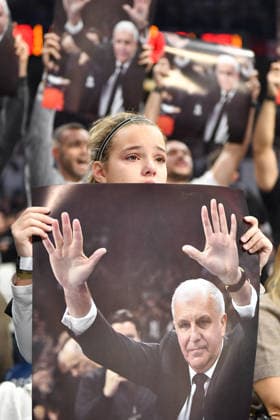 PARTIZAN vs BAYERN MUNCHEN SUPPORTERS basketball Partizan vs Bayern Munchen Euroleague, Beogradska arena, Belgrade 04.12.2025 Foto: BASKETBALL, EUROLEAGUE, PARTIZAN, BAYERN MUNCHEN Belgrade Belgrade arena Serbia Copyright: xMarkoxMetlas xMNxPressx