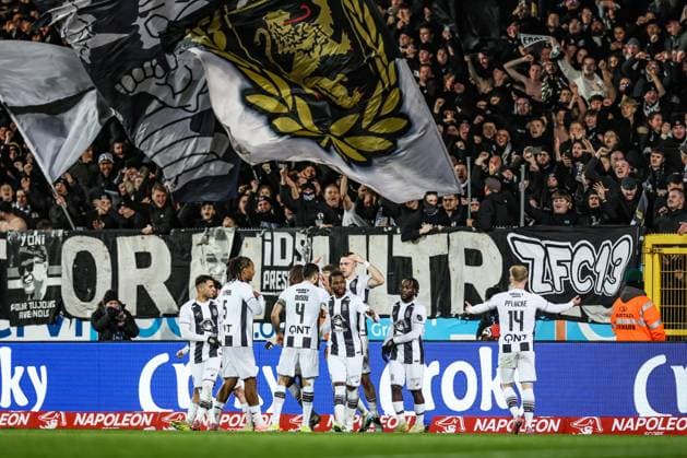 Charleroi s Parfait Guiagon celebrates after scoring during a soccer game between Sporting Charleroi and KV Mechelen, in the 1 8 final of the Croky Cup Belgian cup, Thursday 04 December 2025 in Charleroi. BRUNOxFAHY  x146525165x