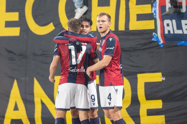 Foto IPP Damiano Fiorentini Bologna 04 12 2025 Calcio Coppa Italia 2025-2026 partita: Bologna-Parma nella foto: esultanza gol Santiago Castro Italy Photo Press World Copyright italy ITALY  Copyright: xR4924_italyphotopressx