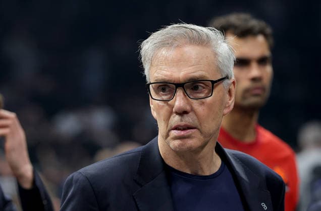 Partizan v Bayern, Euroleague basketball, season 2025 2026, round 14 Belgrade, Serbia. 4th Dec, 2025. Bayern s head coach Gordon Herbert during Euroleague basketball match between Partizan and Bayern Munich on December 4. 2025. in Belgrade, Serbia. Belgrade Serbia Copyright: xPedjaxMilosavljevic STARSPORTx