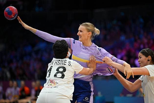 2025.12.04 Rotterdam pilka reczna kobiet Mistrzostwa Swiata Holandia - Tunezja N z Kelly Dulfer Foto Lukasz Laskowski PressFocus 2025.12.04 Rotterdam IHF WomenÕs Handball World Championship, WM, Weltmeisterschaft Netherlands vs Tunisia Kelly Dulfer Credit: Lukasz Laskowski PressFocus NEWSPIX.PL --- newspix.pl 
