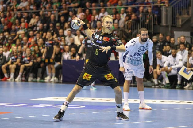 04 12 2025, xgox, Handball EHF Champions League SC Magdeburg Pick Szeged v l Matthias Musche Magdeburg, 6 at Siebenmeter Magdeburg