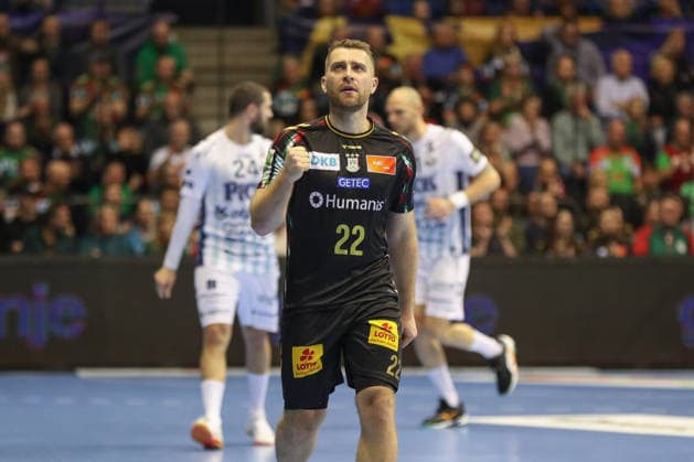 04 12 2025, xgox, Handball EHF Champions League SC Magdeburg Pick Szeged v l Lukas Mertens Magdeburg, 22 Jubel, Torjubel, jubelt über das Tor, celebrate the goal, celebration Magdeburg