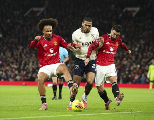 Manchester United, ManU v West Ham United, FA Premier League 04.12.25 Manchester United v West Ham United, FA Premier League Bradley Ormesher The Times Soungoutou Magassa of West Ham United  Copyright: xBradleyxOrmesherx NINTCHDBPICT001043268794