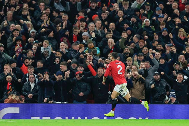 Manchester United, ManU v West Ham United Premier League 04 12 2025. Diogo Dalot (2) of Manchester United celebrates scoring to make it 1-0 during the Premier League match between Manchester United and West Ham United at Old Trafford, Manchester, England on 4 December 2025. Manchester Old Trafford Greater Manchester England Editorial use only DataCo restrictions apply See www.football-dataco.com , Copyright: xConorxMolloyx PSI-23335-0033