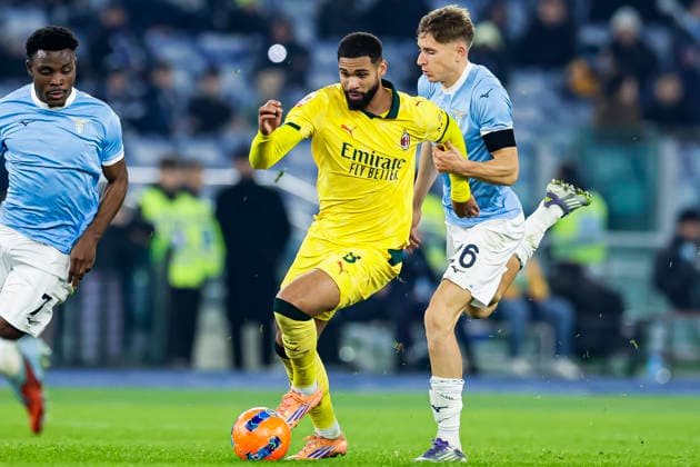 Coppa Italia round of 16 football match SS Lazio vs AC Milan Milan s English midfielder Ruben Loftus Cheek challenges for the ball with Lazio™s Croatian midfielder Toma Basic during Coppa Italia round of 16 football match between SS Lazio vs AC Milan at Olimpico Stadium on December 04, 2025, in Rome. _BPH2565_1 Copyright: xAntonioxBalascox