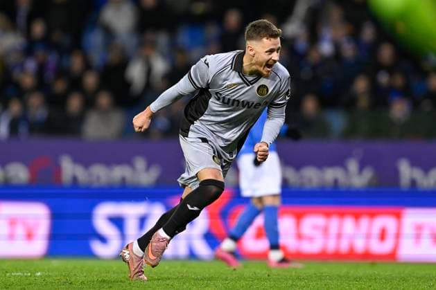 KRC Genk v RSC Anderlecht - Belgian Croky Cup GENK, BELGIUM - DECEMBER 04 : Hazard Thorgan midfielder of RSC Anderlecht celebrates scoring a penalty during the Belgian Croky Cup round of 16 match between KRC Genk and RSC Anderlecht on December 4, 2025 in Genk, Belgium, 04 12 2025 Genk Belgium  Copyright: xDhax