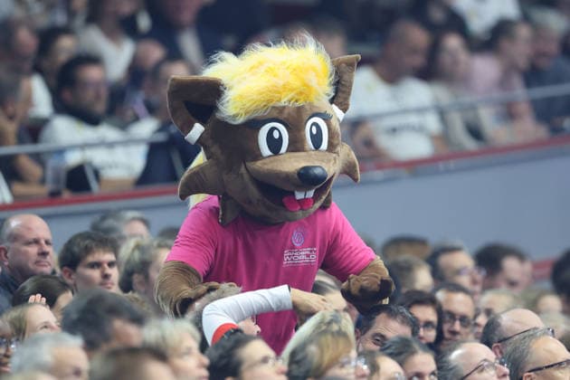 GER, Dortmund, 27th Wommens World Championship 2025, Main Round, Group II, 2 Round Round Montenegro MNE vs Germany GER 04 12 2025, Westfalenhalle, Dortmund, GER, Dortmund, 27th Wommens World Championship 2025, Main Round, Group II, 2 Round Round Montenegro MNE vs Germany GER , in the picture The mascot of the 2025 IHF Women™s World Championship, i.e. the Womens Handball World Championship 2025 in Germany and the Netherlands, is called Hanniball in the audience nordphotoxGmbHx xMeuter nph00351
