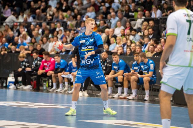 Handball I Men I Season 2025 2026 I Bundesliga I 11 Matchday I TVB Stuttgart HSG Wetzlar I 04 12 2025 Torben Matzken 22, TVB Stuttgart Stuttgart Porsche Arena Baden Württemberg Germany Copyright: xLobeca MaxxPetershansx