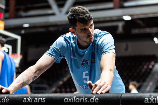 GER, BKT EuroCup, Season 2025 2026, Niners Chemnitz Turk Telekom Ankara 04 12 2025, Messe, Chemnitz, GER, BKT EuroCup, Season 2025 2026, Niners Chemnitz Turk Telekom Ankara Emircan Kosut Turk Telekom Ankara 5 Photo Alexander Trienitz Chemnitz Messe Sachsen Germany
