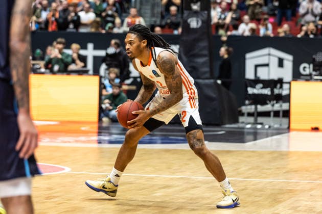 GER, BKT EuroCup, Season 2025 2026, Niners Chemnitz Turk Telekom Ankara 04 12 2025, Messe, Chemnitz, GER, BKT EuroCup, Season 2025 2026, Niners Chemnitz Turk Telekom Ankara Nike Sibande Niners Chemnitz, 2 Photo Alexander Trienitz Chemnitz Messe Sachsen Germany