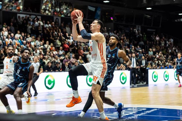 GER, BKT EuroCup, Season 2025 2026, Niners Chemnitz Turk Telekom Ankara 04 12 2025, Messe, Chemnitz, GER, BKT EuroCup, Season 2025 2026, Niners Chemnitz Turk Telekom Ankara Yordan Minchev Niners Chemnitz, 91 Photo Alexander Trienitz Chemnitz Messe Sachsen Germany