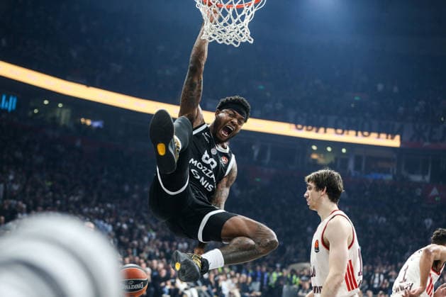 Partizan Mozzart Bet Belgrade v Bayern Munich - EuroLeague BELGRADE, SERBIA - DECEMBER 4: Tyrique Jones (88) of Partizan Mozzart Bet Belgrade compete during EuroLeague basketball match between between Partizan Mozzart Bet Belgrade and Bayern Munich at the Beogradska Arena in Belgrade, Serbia on December 4, 2025. Filip Stevanovic Anadolu Belgrade Serbia. Editorial use only. Please get in touch for any other usage.  Copyright: x2025xAnadoluxFilipxStevanovicx
