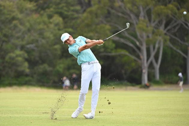 GOLF AUSTRALIAN OPEN, Carlos Ortiz of Mexico plays a shot on the 18th hole in round two of the Australian Open Golf tournament at the Royal Melbourne Golf Club in Melbourne, Friday, December 5, 2025. ( NO ARCHIVING, EDITORIAL USE ONLY MELBOURNE VICTORIA AUSTRALIA  Copyright: xJAMESxROSSx 20251205113083131255