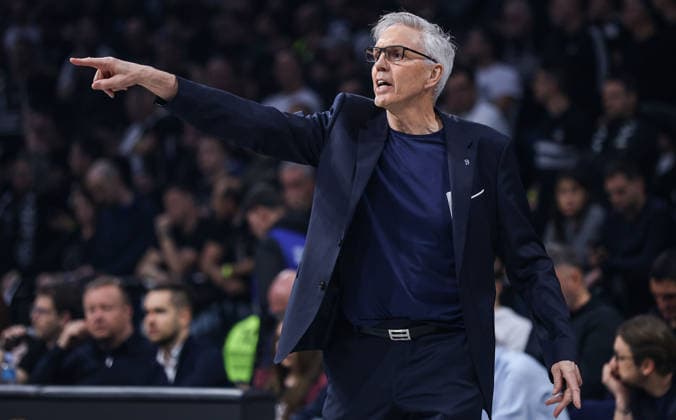 04.12.2025 Belgrade KK Partizan-FC Bayern München Basketball Euroleague men s basketball Gordon Herbert Bayern coach :D.Sandic