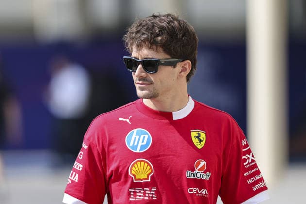 ABU DHABI, UNITED ARAB EMIRATES - DECEMBER 4: Charles Leclerc of Monaco and Scuderia Ferrari arrives at the track during previews ahead of the F1 Grand Prix of Abu Dhabi at Yas Marina Circuit on December 4, 2025 in Abu Dhabi, United Arab Emirates. (Photo by Paddocker)  Copyright: xQIANxJUNxMotorsportxMedia Paddocx Sportspressphoto_SPR70090