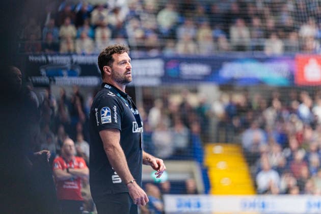 Florian Kehrmann TBV Lemgo Lippe, Coach GER, TBV Lemgo Lippe vs SG Flensburg Handewitt, Handball, 1 Bundesliga, 15 Matchday, Season 2025 2026, 04 12 2025 GER, TBV Lemgo Lippe vs SG Flensburg Handewitt, Handball, 1 Bundesliga, 15 Matchday, Season 2025 2026, 04 12 2025 Lemgo Copyright: xEibner-Pressefoto JanxRollingerx EP_JSK
