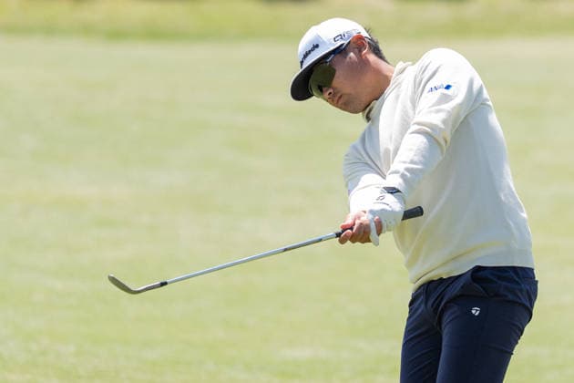 December 5, 2025, Melbourne, Victoria, Australia: Ryo Hisatsune of Japan plays a shot on the fairway on day two of the 2025 Crown Australian Open at The Royal Melbourne Golf Club in Melbourne, Victoria, Australia. Melbourne Australia - ZUMAl303 20251205_aaf_l303_019 Copyright: xSydneyxLowx