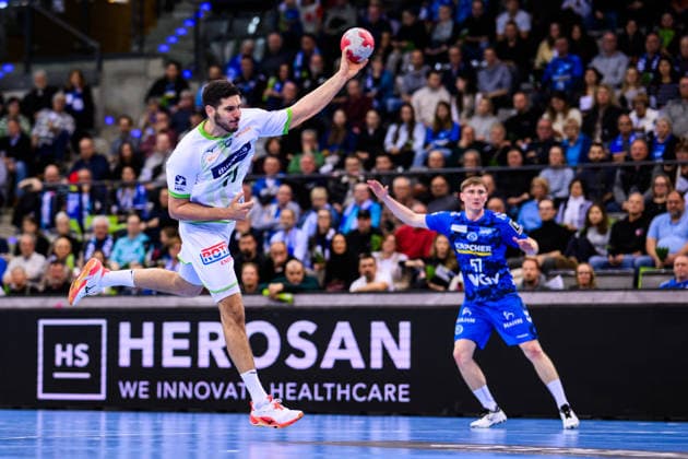 TVB Stuttgart HSG Wetzlar Handball 1 Bundesliga, Men, Season 2025 2026, TVB Stuttgart HSG Wetzlar, Porsche Arena Wetzlars Stefan Äaavor in action Stuttgart Porsche Arena Baden Württemberg Germany