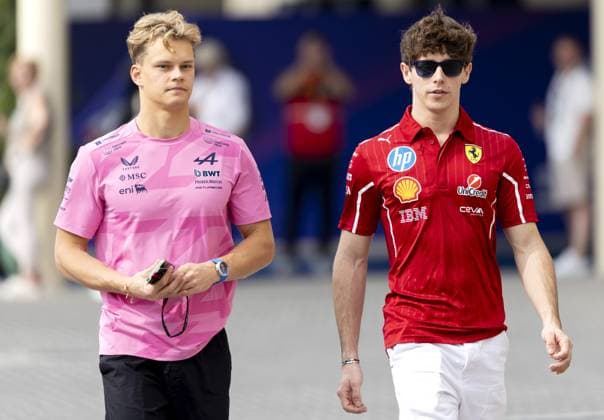ABU DHABI - Paul Aron (Alpine) and Arthur Leclerc (Ferrari) before the first free practice session at the Yas Marina Circuit in the lead-up to the Abu Dhabi Grand Prix. ANP SANDER KONING xVIxANPxSportx xxANPxIVx 543933733 originalFilename: 543933733.jpg