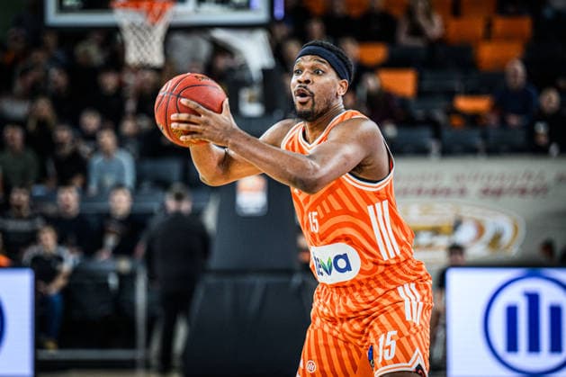 Justin Simon ratiopharm ulm controls the Ball during the Basketball Eurocup match between ratiopharm ulm and Dolomiti Energia Trento at ratiopharm Arena on December 4, 2025 in Neu Ulm, Germany Photo by Harry Langer DeFodi Images