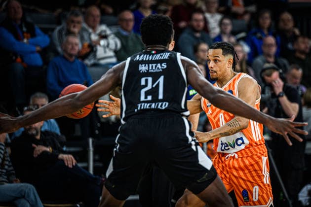Selom Mawugbe Dolomiti Energia Trento and Nelson Weidemann ratiopharm ulm battle for the ball during the Basketball Eurocup match between ratiopharm ulm and Dolomiti Energia Trento at ratiopharm Arena on December 4, 2025 in Neu Ulm, Germany Photo by Harry Langer DeFodi Images