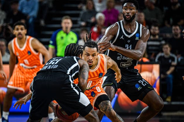 Khalif Battle Dolomiti Energia Trento , Nelson Weidemann ratiopharm ulm and Selom Mawugbe Dolomiti Energia Trento battle for the ball during the Basketball Eurocup match between ratiopharm ulm and Dolomiti Energia Trento at ratiopharm Arena on December 4, 2025 in Neu Ulm, Germany Photo by Harry Langer DeFodi Images