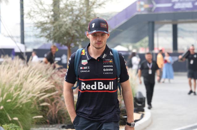 Formula 1 Etihad Airways Abu Dhabi Grand Prix 2025 05 12 2025, Yas Marina Circuit, Abu Dhabi, Formula 1 Etihad Airways Abu Dhabi Grand Prix 2025 , pictured Max Verstappen NLD , Oracle Red Bull Racing nordphotoxGmbHx xBratic nph00250