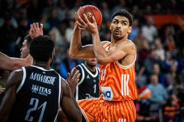 Selom Mawugbe Dolomiti Energia Trento and Mark Smith ratiopharm ulm battle for the ball during the Basketball Eurocup match between ratiopharm ulm and Dolomiti Energia Trento at ratiopharm Arena on December 4, 2025 in Neu Ulm, Germany Photo by Harry Langer DeFodi Images