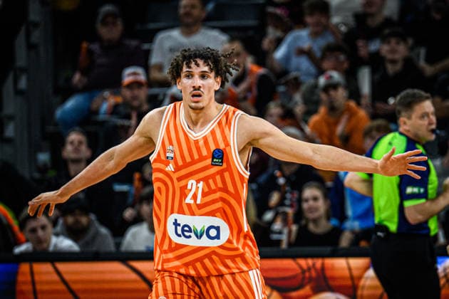 Alec Anigbata ratiopharm ulm gestures during the Basketball Eurocup match between ratiopharm ulm and Dolomiti Energia Trento at ratiopharm Arena on December 4, 2025 in Neu Ulm, Germany Photo by Harry Langer DeFodi Images