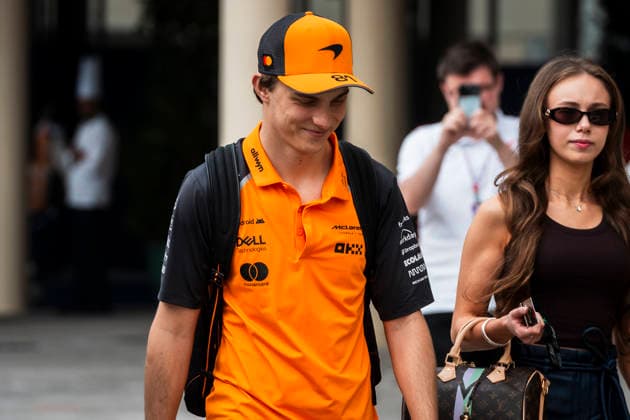 Formula 1 Etihad Airways Abu Dhabi Grand Prix 2025 Loïs Gelbart Carrasco OVERTAKE MAXPPP - Abu Dhabi 05 12 2025 81 PIASTRI Oscar (aus), McLaren F1 Team, portrait at the Formula 1 Etihad Airways Abu Dhabi Grand Prix 2025, the 24th round of the 2025 FIA Formula 1 World Championship, WM, Weltmeisterschaft at Yas Marina Circuit in Abu Dhabi, United Arab Emirates, from 4 to 7 December 2025 Abu Dhabi Yas Marina Circuit United Arab Emirates  Copyright: xOVERTAKE MAXPPPxLoïsxGelbartxCarrascox OVT202512053453 OVT202512053453