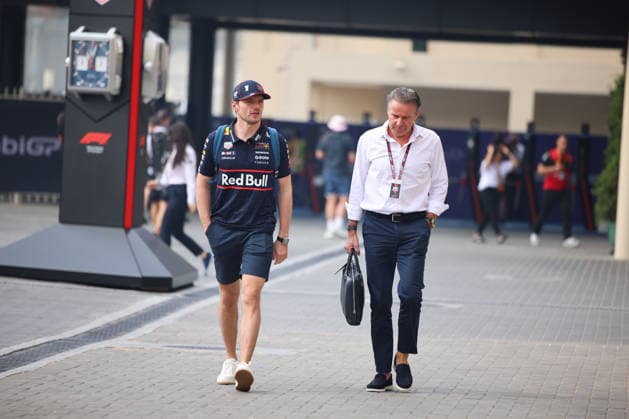 Max Verstappen Oracle Red Bull Racing, 01 , ARE, Formula 1 World Championship, Abu Dhabi Grand Prix, Yas Marina Circuit, Friday, 05 12 2025 ARE, Formula 1 World Championship, Abu Dhabi Grand Prix, United Arab Emirates, Yas Marina Circuit, 05 12 2025 Abu Dhabi Copyright: xEibner-Pressefoto AnnikaxGrafx EP_AGF