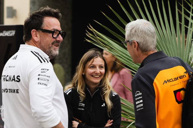 December 5, 2025, Abu Dhabi, Abu Dhabi, United Arab Emirates: DORIEN PIN (Mercedes) arriving at the paddock during Free Practice Day (Friday) at the Formula 1 Etihad Airways Abu Dhabi Prix 2025 at the Yas Marina Circuit in Abu Dhabi, United Arab Emirates Abu Dhabi United Arab Emirates - ZUMAr193 20251205_zsp_r193_003 Copyright: xSaraxRuffonix