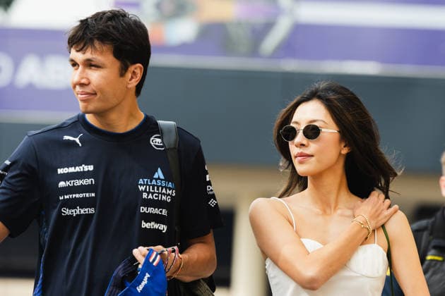 December 5, 2025, Abu Dhabi, Abu Dhabi, United Arab Emirates: 23 ALEXANDER ALEX ALBON (THA, Williams Racing F1 Team) with his girlfriend LILI MUNI HE arriving at the paddock during Free Practice Day (Friday) at the Formula 1 Etihad Airways Abu Dhabi Prix 2025 at the Yas Marina Circuit in Abu Dhabi, United Arab Emirates Abu Dhabi United Arab Emirates - ZUMAr193 20251205_zsp_r193_009 Copyright: xSaraxRuffonix