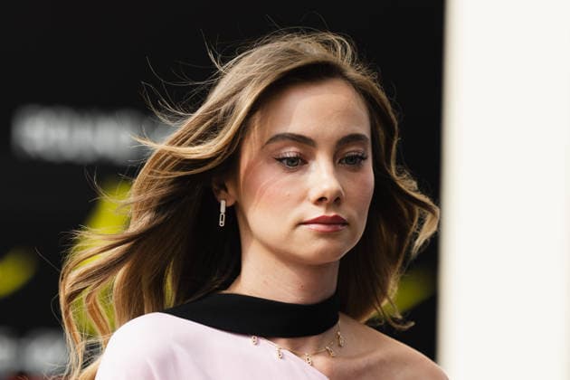 December 5, 2025, Abu Dhabi, Abu Dhabi, United Arab Emirates: JADE DISTINGUIN (Arthur Leclerc s girlfriend) arriving at the paddock during Free Practice Day (Friday) at the Formula 1 Etihad Airways Abu Dhabi Prix 2025 at the Yas Marina Circuit in Abu Dhabi, United Arab Emirates Abu Dhabi United Arab Emirates - ZUMAr193 20251205_zsp_r193_017 Copyright: xSaraxRuffonix