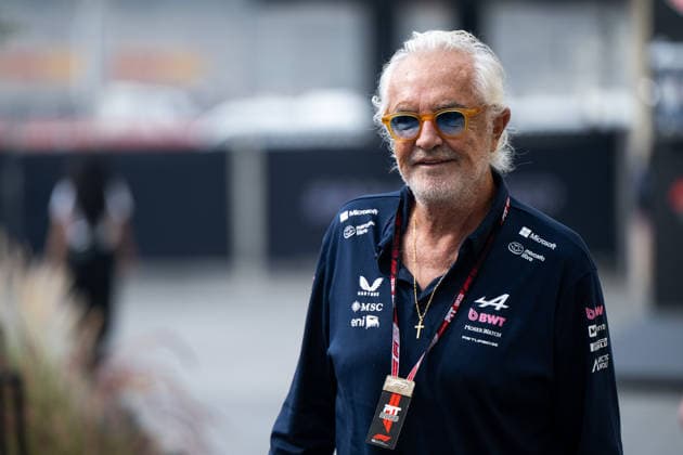 Flavio Briatore Alpine F1 Team, Consultant , UAE, Formula 1 World Championship, Abu Dhabi Grand Prix, Yas Marina Circuit, Free Practice, 05 12 2025 UAE, Formula 1 World Championship, Abu Dhabi Grand Prix, Yas Marina Circuit, Free Practice, 05 12 2025 Yas Marina Island Copyright: xEibner-Pressefoto Memmlerx EP_MMR
