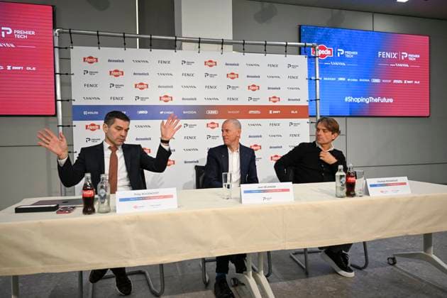 PC announcing Alpecin - Premier Tech - 05 12 2025 ANTWERPEN, BELGIUM - DECEMBER 05 : Roodhooft Christoph (BEL) Sports Director of Alpecin-Deceuninck, Roodhooft Philip (BEL) General manager of Alpecin-Deceuninck and Belanger Jean, President of Premier Tech talking to the press during a press conference, PK, Pressekonferenz announcing Premier Tech as new partner and transfer news in the Crelan - headquarters Antwerpen on December 05, 2025 in Antwerpen, Belgium, 05 12 2025 Antwerpen Belgium  Copyright: xNicoxVereeckenx