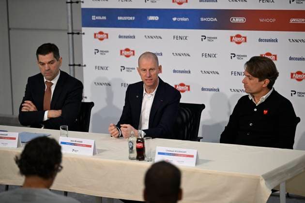 PC announcing Alpecin - Premier Tech - 05 12 2025 ANTWERPEN, BELGIUM - DECEMBER 05 : Roodhooft Christoph (BEL) Sports Director of Alpecin-Deceuninck, Roodhooft Philip (BEL) General manager of Alpecin-Deceuninck and Belanger Jean, President of Premier Tech talking to the press during a press conference, PK, Pressekonferenz announcing Premier Tech as new partner and transfer news in the Crelan - headquarters Antwerpen on December 05, 2025 in Antwerpen, Belgium, 05 12 2025 Antwerpen Belgium  Copyright: xNicoxVereeckenx