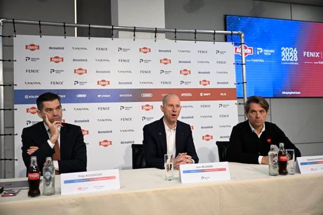 PC announcing Alpecin - Premier Tech - 05 12 2025 ANTWERPEN, BELGIUM - DECEMBER 05 : Roodhooft Christoph (BEL) Sports Director of Alpecin-Deceuninck, Roodhooft Philip (BEL) General manager of Alpecin-Deceuninck and Belanger Jean, President of Premier Tech talking to the press during a press conference, PK, Pressekonferenz announcing Premier Tech as new partner and transfer news in the Crelan - headquarters Antwerpen on December 05, 2025 in Antwerpen, Belgium, 05 12 2025 Antwerpen Belgium  Copyright: xNicoxVereeckenx